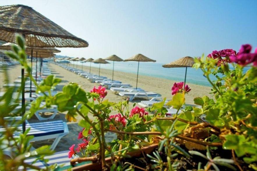 Diamond City Resort Hotel Buyukcekmece Exterior photo
