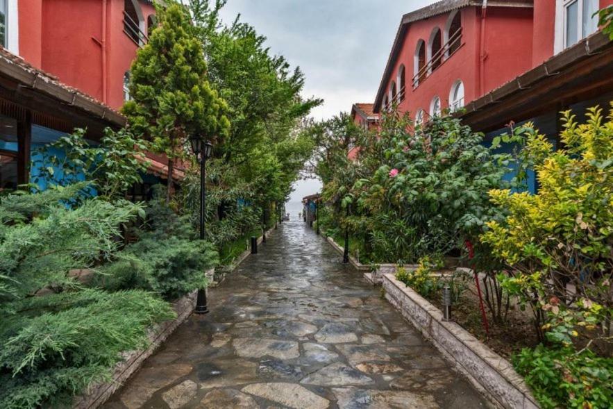 Diamond City Resort Hotel Buyukcekmece Exterior photo